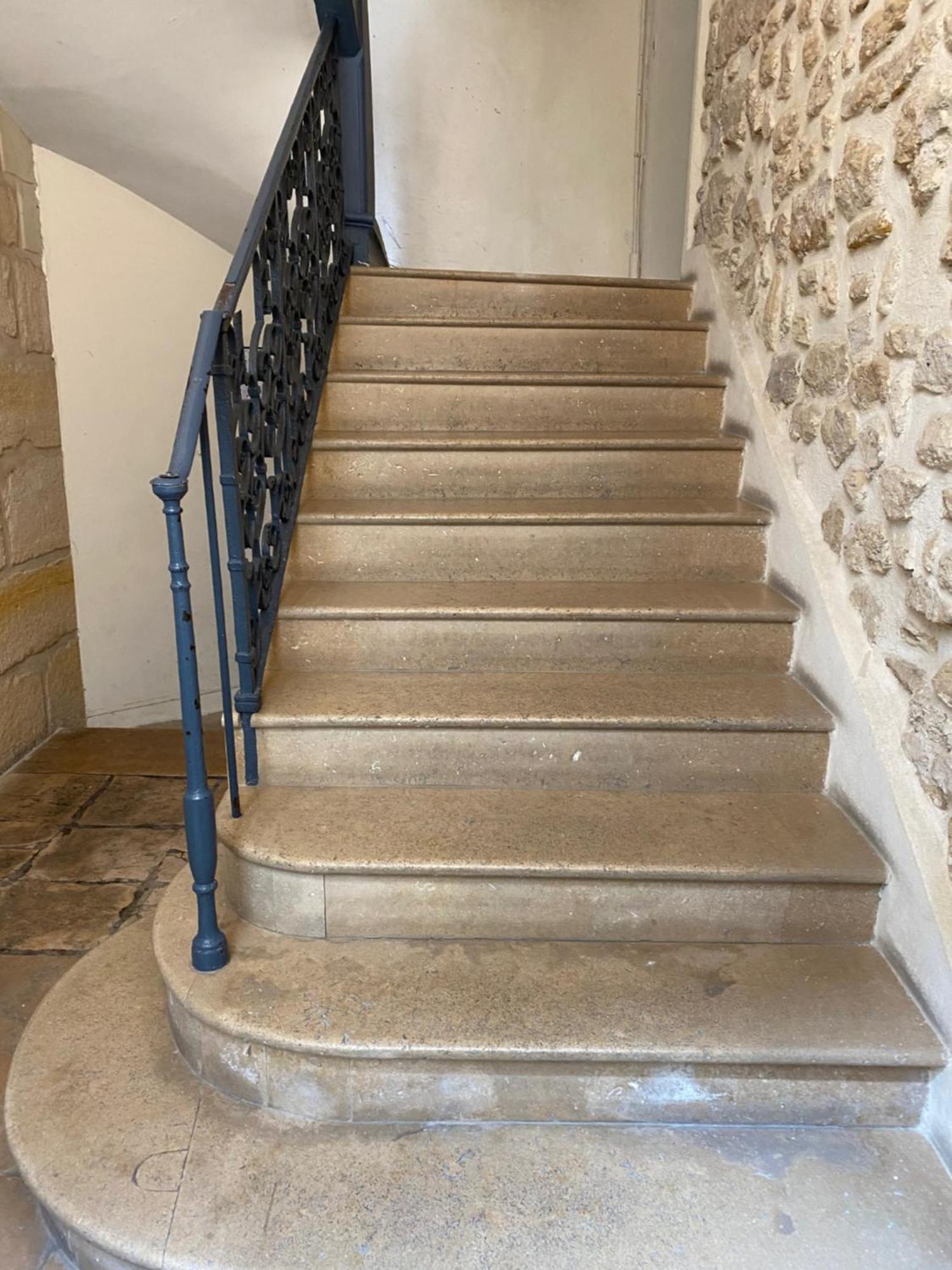 Appartement Cosy Place Des Vosges Parijs
